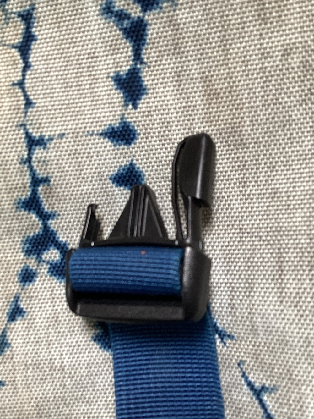 Burton Navy and Indigo Tie-Dye Daypack. Boho artisan minimalist rugged rucksack - Picture 6 of 8
